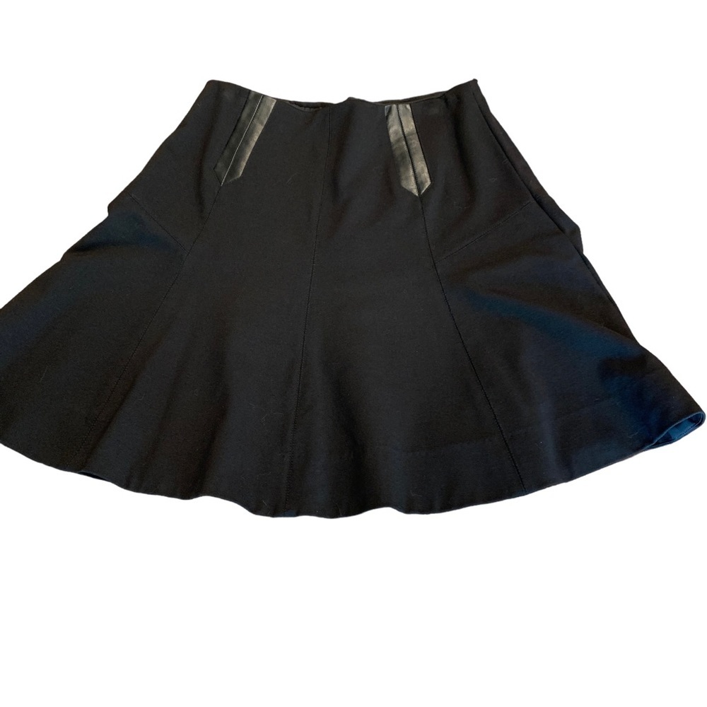 White House Black Market Black Faux Leather Trim Swing Knit Mini Skirt Size 6